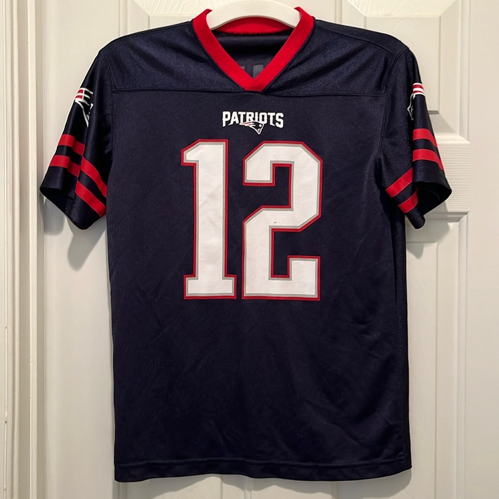 Patriots Tom Brady Jersey youth size large (10/12)